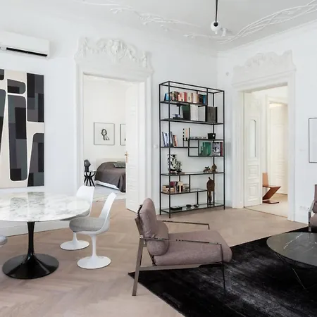 Apartment Ganz Zentral